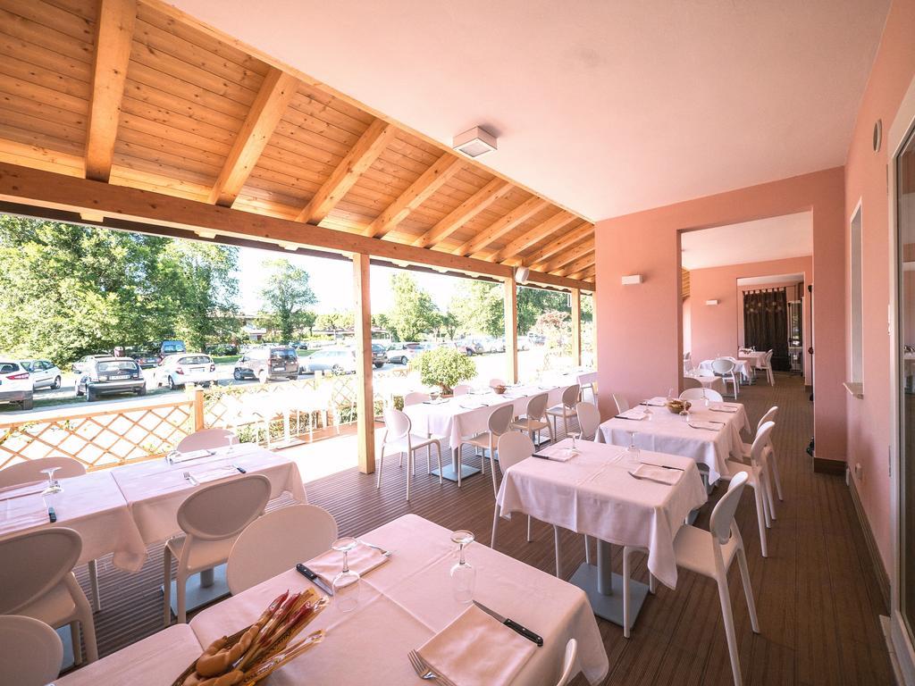 לידו די פומפוזה Pomposa Residence מראה חיצוני תמונה