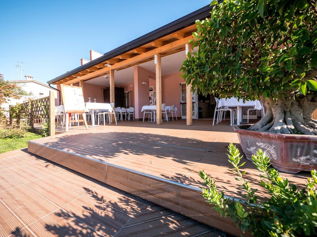 לידו די פומפוזה Pomposa Residence מראה חיצוני תמונה